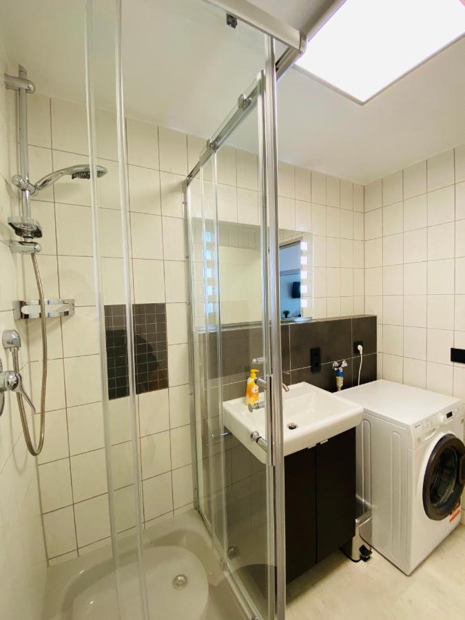 Outletcity Apartment Ferienwohnung Metzingen Metzingen  Exterior photo