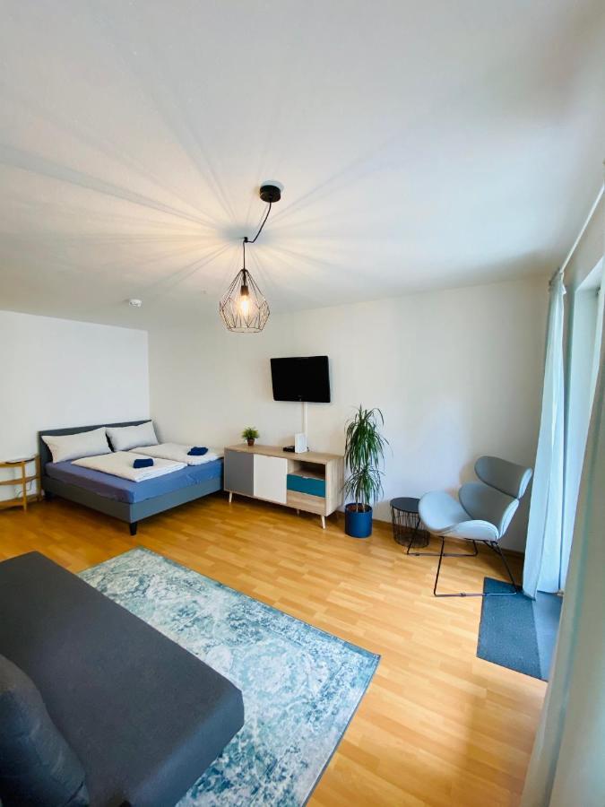 Outletcity Apartment Ferienwohnung Metzingen Metzingen  Exterior photo