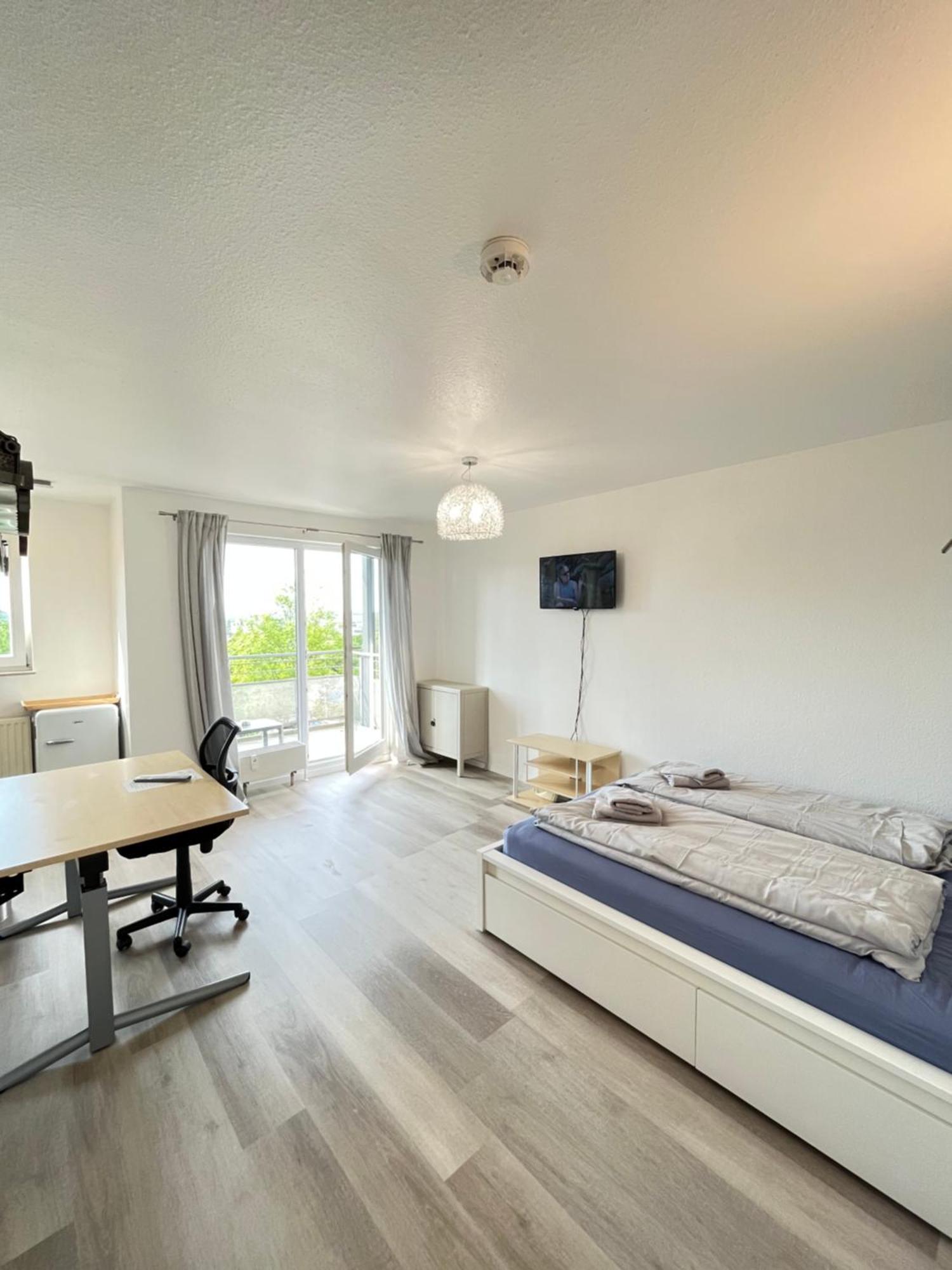 Outletcity Apartment Ferienwohnung Metzingen Metzingen  Exterior photo