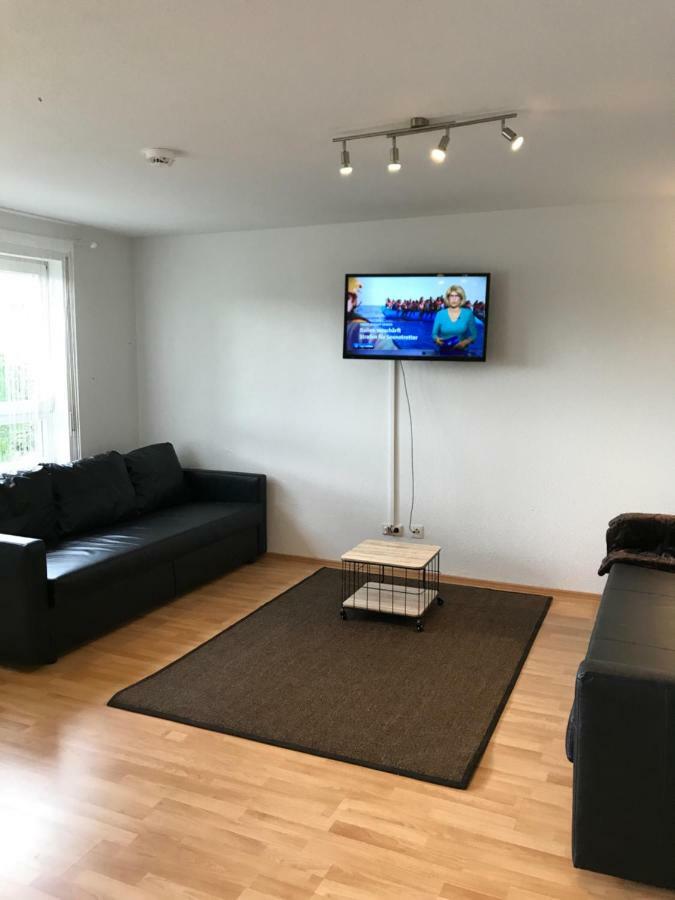 Outletcity Apartment Ferienwohnung Metzingen Metzingen  Exterior photo