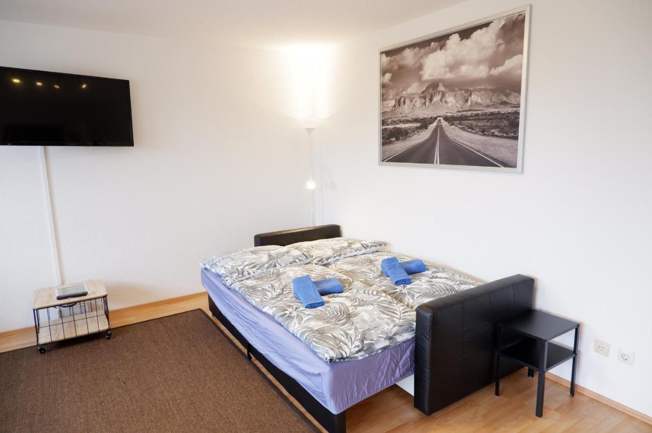 Outletcity Apartment Ferienwohnung Metzingen Metzingen  Exterior photo